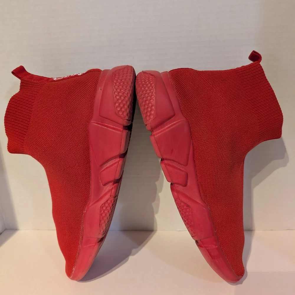Mudd Red Sock-Style‎ Sneakers with Knit Upper Sz. 8.5